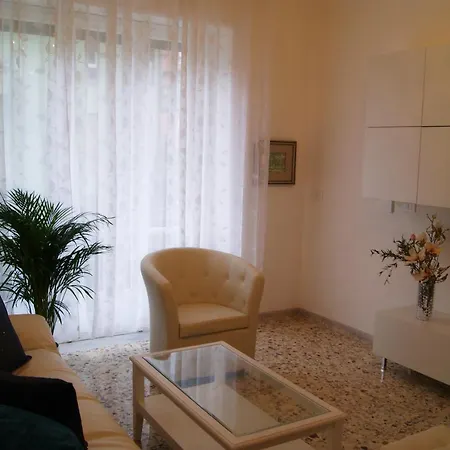 דירה Chez Rita *